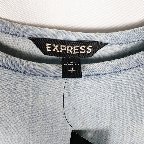 EXPRESS chambray bell sleeve tie back blouse top - Picture 4 of 6